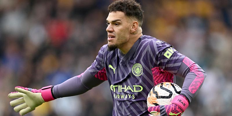 Ederson thuộc top 7 thủ môn vô cùng nổi tiếng trên thế giới